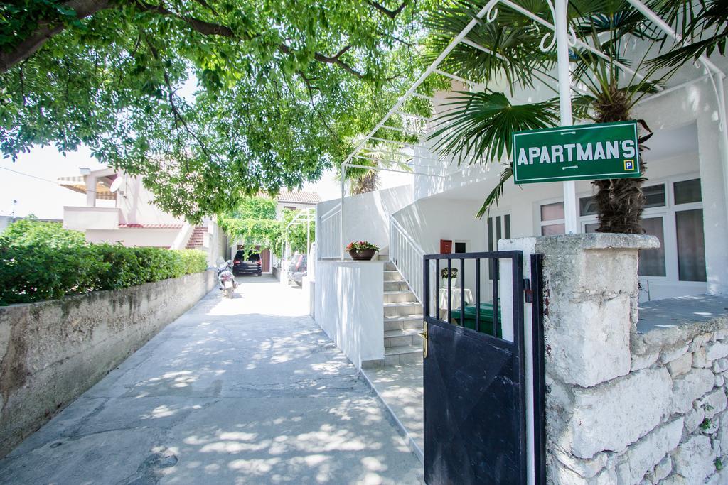 Luxury Studio Apartment White Sensation Водице Екстер'єр фото